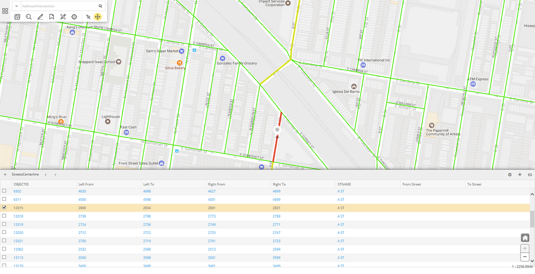 GIS Show Features in Grid